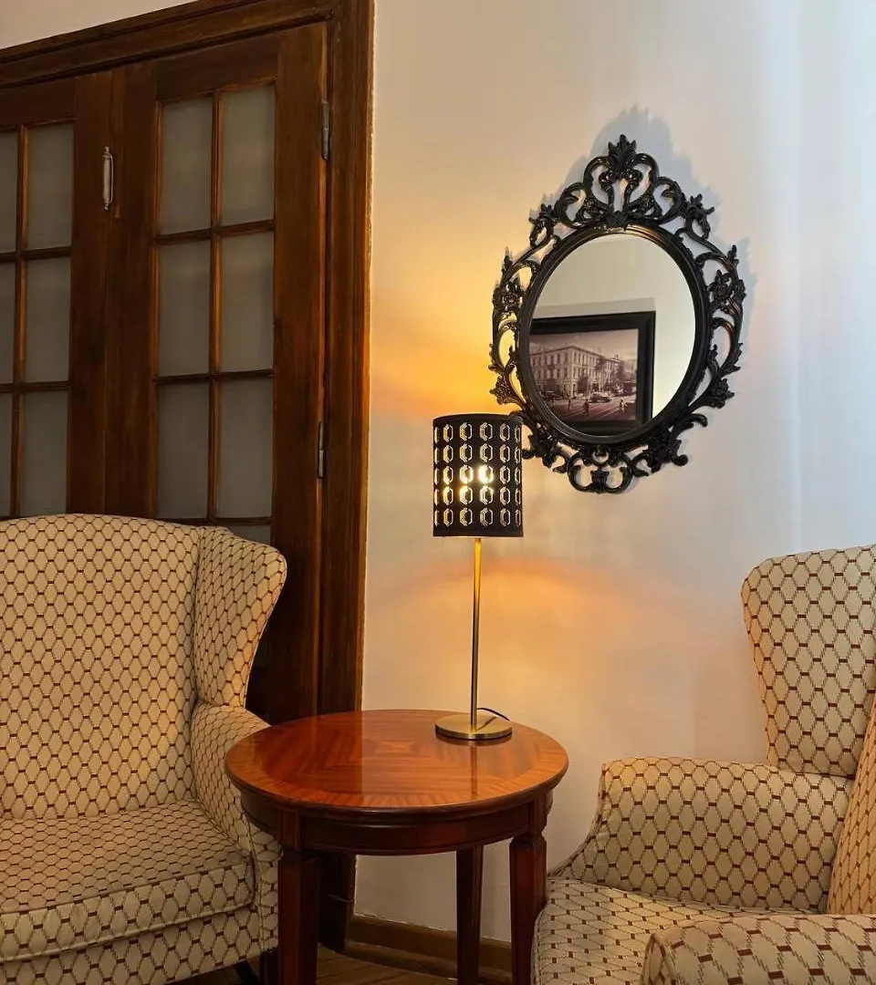 Citystay Chmielna Varşova Konukevi