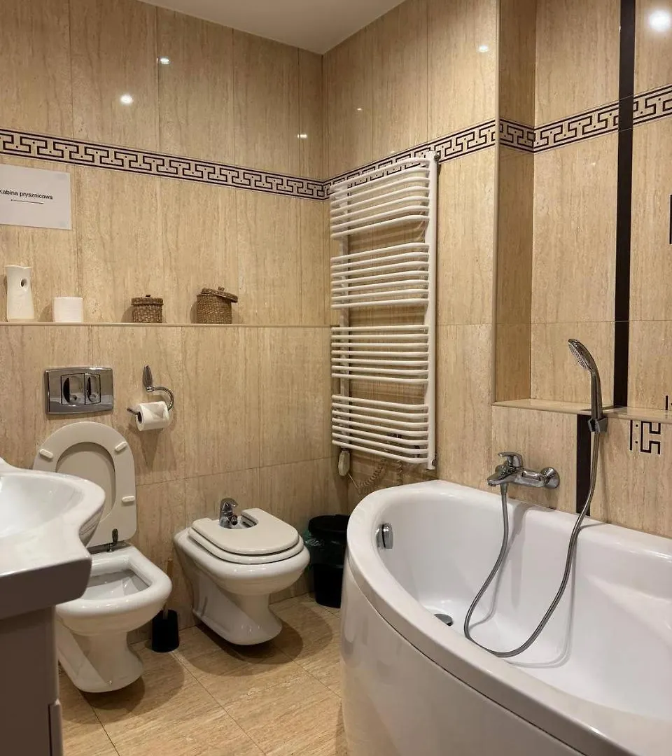 Citystay Chmielna Varşova Konukevi